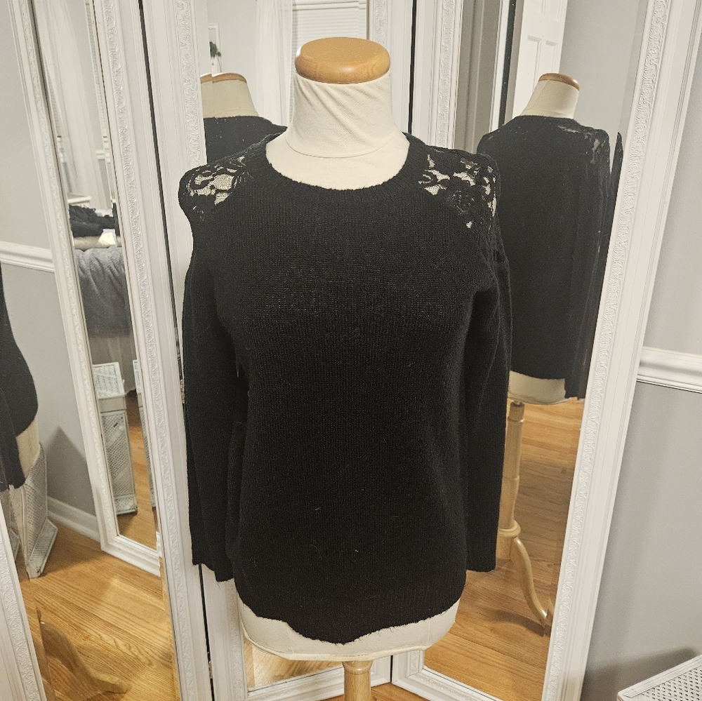 JustFab Lace Shoulder Sweater Black Size M